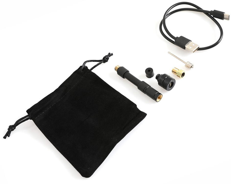 63f7ac3a9e18c2c03b8d2cf79fe27ff6_12000-8000